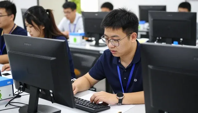 顺德区容桂玖数学堂教育咨询服务部打造交通枢纽下的内容包括教育解决方案